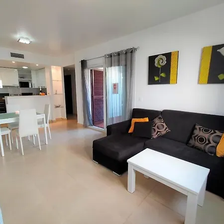 Nice With Community Pool By The Beach * Τορεβιέχα