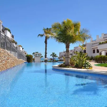 Nice With Community Pool By The Beach Διαμέρισμα Τορεβιέχα